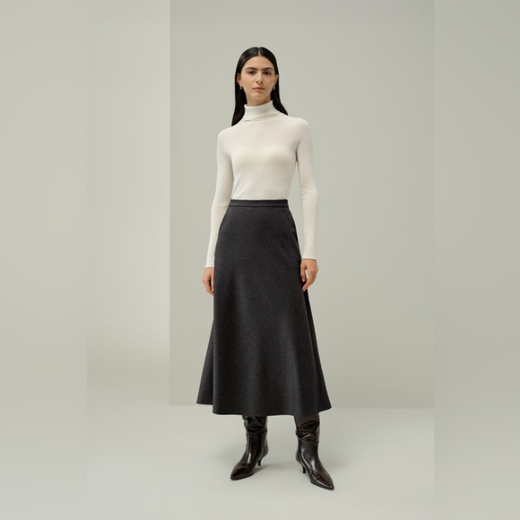 Lilysilk Dresses & Skirts - Silk/Wool Charcoal Midi Skirt, Size M